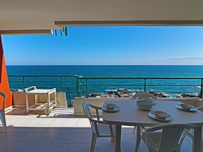 2 pièces avec terrasse 16m² et vue mer - FR-1-472A-224
